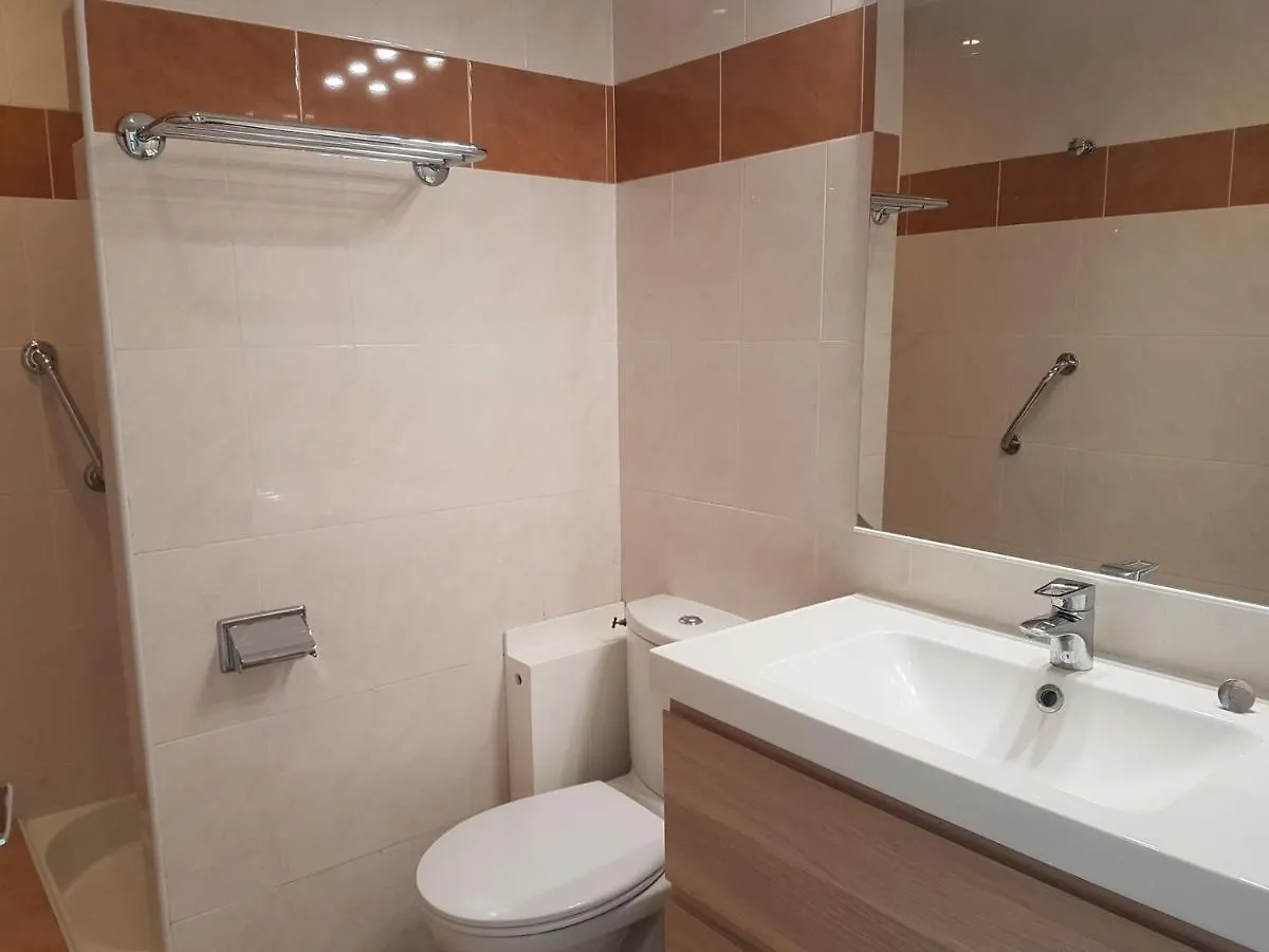 Studio Proche Plage Et Commerces - Climatise, Parking, Wi-Fi - Fr-1-466A-12 Saint-Raphael  Apartment