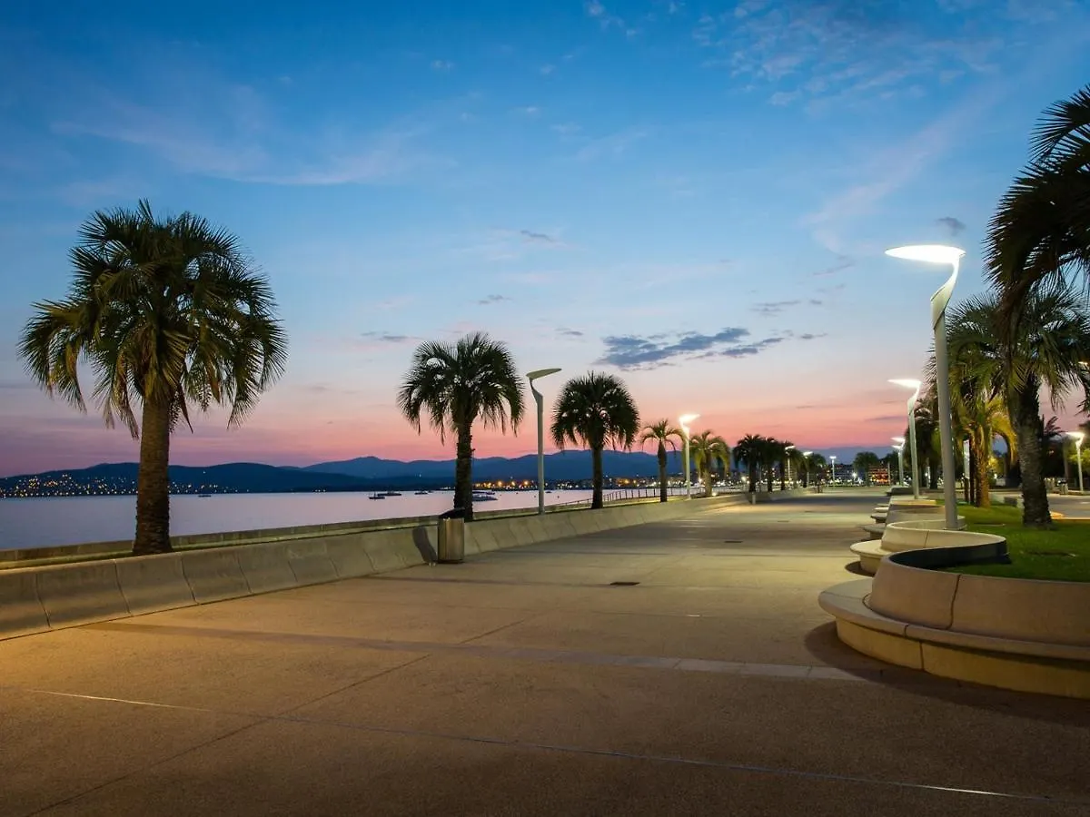 Studio Proche Plage Et Commerces - Climatise, Parking, Wi-Fi - Fr-1-466A-12 Saint-Raphael  0*, Saint-Raphael (Var) France
