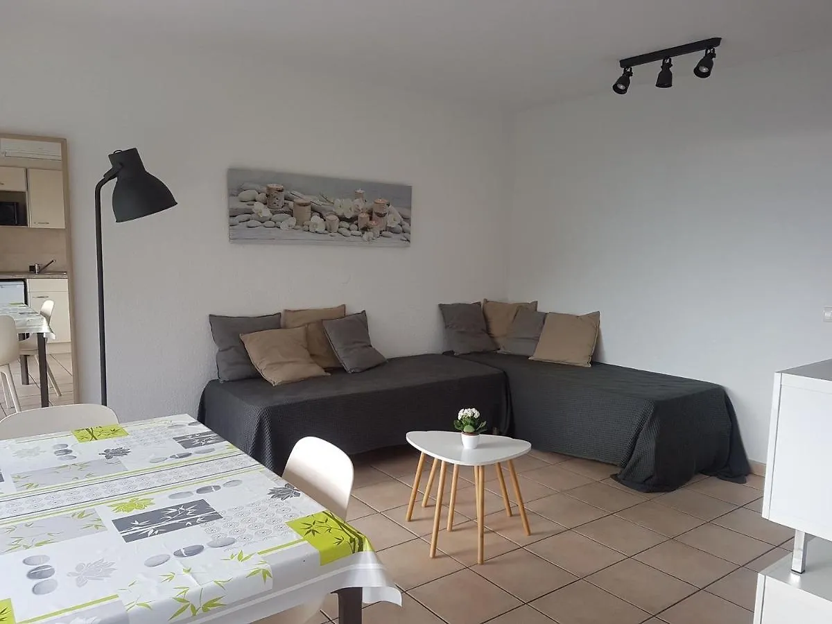Studio Proche Plage Et Commerces - Climatise, Parking, Wi-Fi - Fr-1-466A-12 Saint-Raphael  Apartment Saint-Raphael (Var)